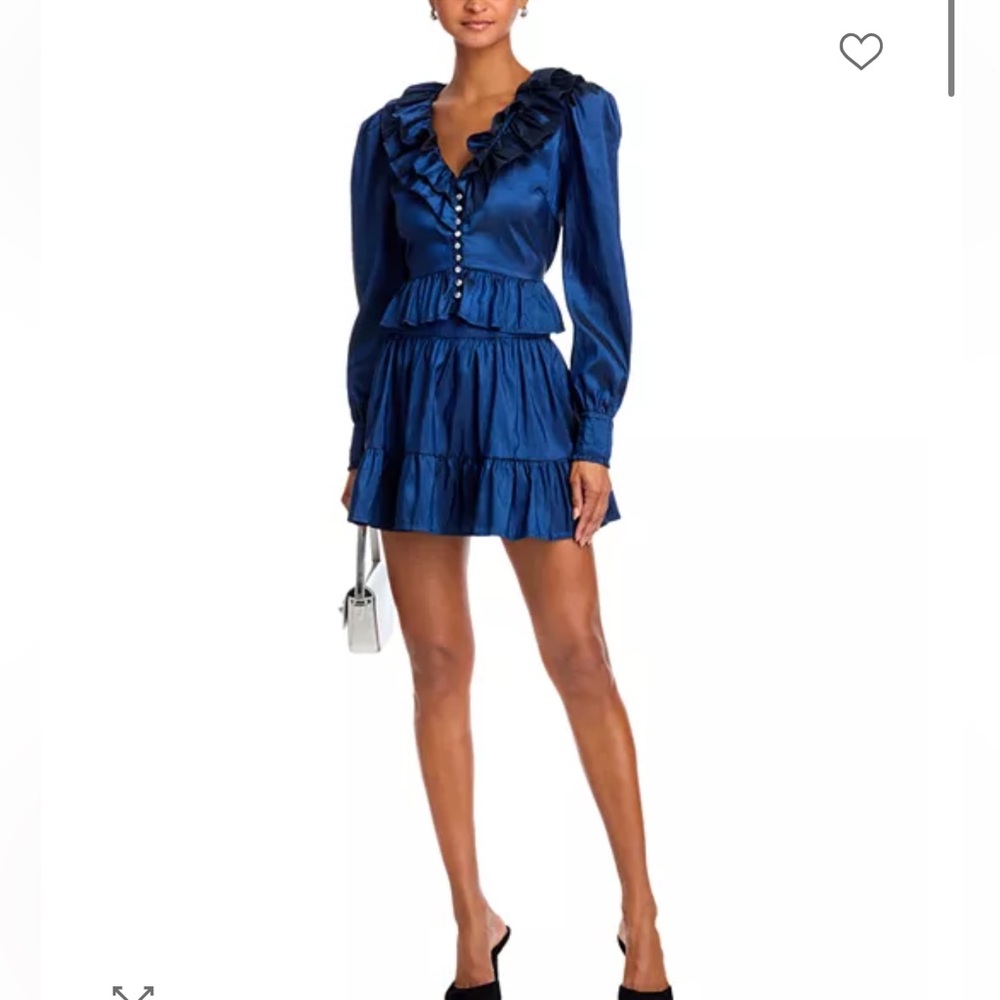 Elegant Blue Ruffled Women's Set